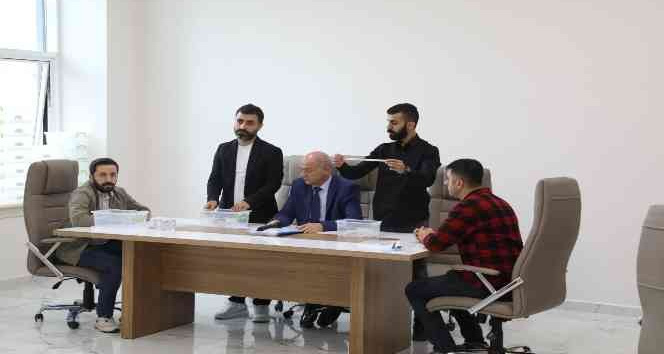 Bingöl’de TOKİ konutları için kura çekildi