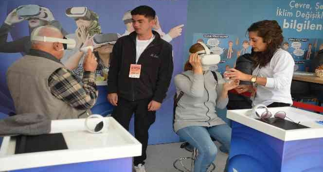 Kırşehir’de sosyal konut projesinin sanal gözlüklü tanıtımına büyük ilgi