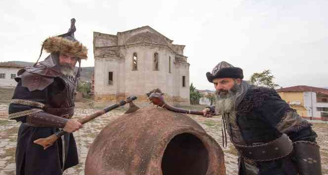 Ünlü dizilerde rol alan sanatçılar Osmaneli’de