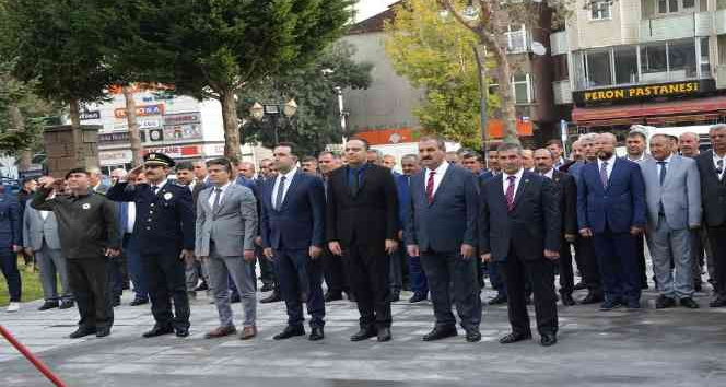 Tatvan’da “19 Ekim Muhtarlar Günü” kutlandı