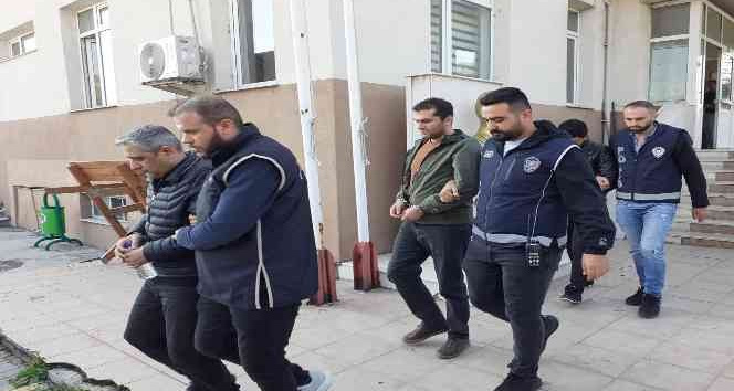 Edirne’de FETÖ operasyonu: 2 gözaltı