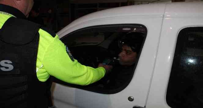 Şırnak’ta trafik ekipleri alkol uygulaması yaptı