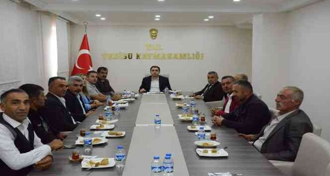 Kaymakam Başar, muhtarlarla bir araya geldi