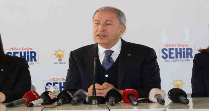 Bakan Akar: "Yunan adaları silahlandırılıyor"