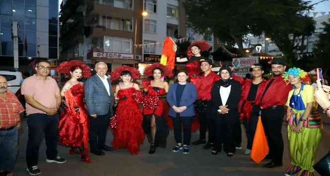 Çamlıbel Sokak Şenliği, renkli görüntülerle başladı