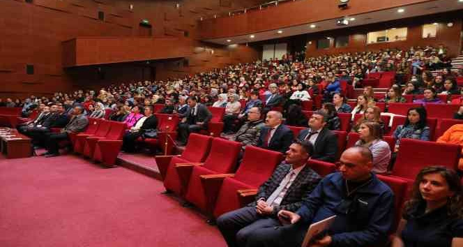 Üniversitede ’Afet Farkındalık Eğitimi’ gerçekleştirildi
