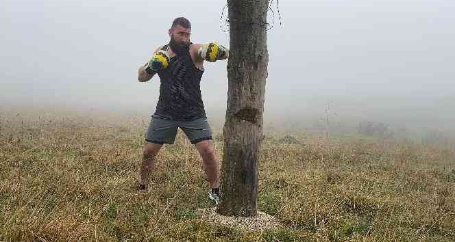 Profesyonel kick boksçu Muhammed Dursun, yaylada oksijen depoladı