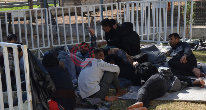 Didimde 23 düzensiz göçmen Sahil Güvenlik ekipleri tarafından kurtarıldı