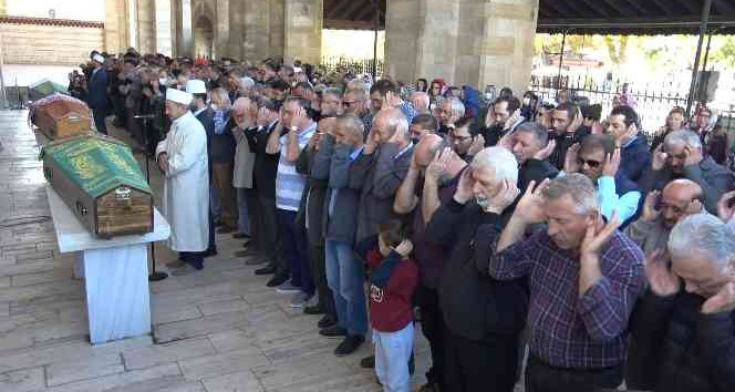 Edirne’nin ’Kıymet Teyzesi’ hayatını kaybetti