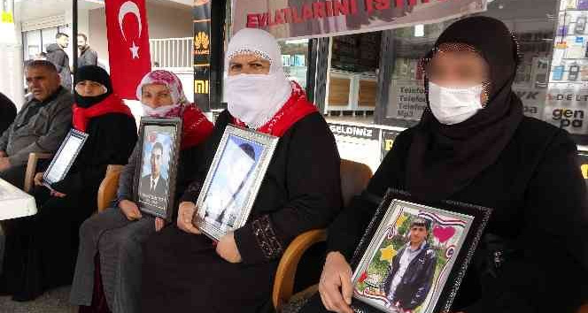 Muş’ta evlat nöbeti tutan ailelerin sayısı 42’ye yükseldi