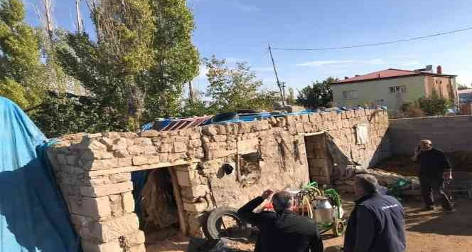 Niğde’de ahır çöktü: 1 ölü, 1 yaralı