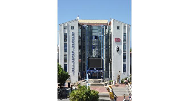 Kuşadası Belediyesi, Kültür Müdürü Tuncer hakkında suç duyurusunda bulunduğunu açıkladı