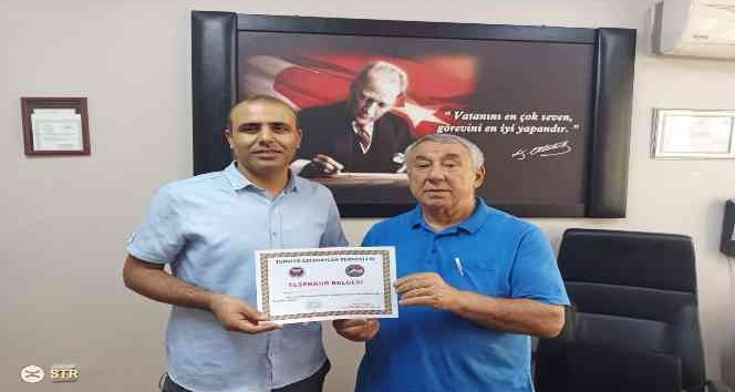 Serdar Ünsal’dan Muharrem Verberi ve Serhat Türkeli’ye teşekkür belgesi