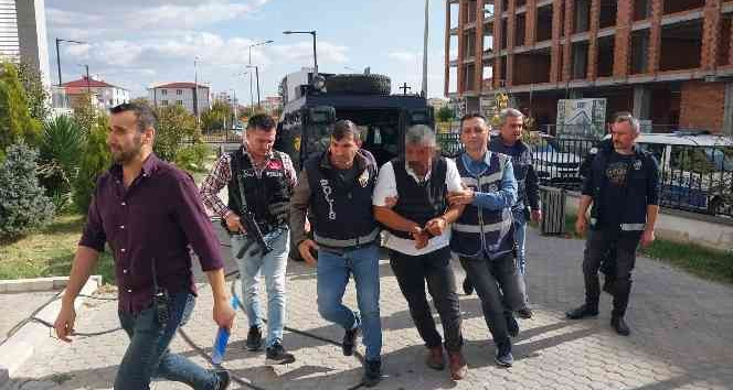 Kırklareli’nde eşini öldüren zanlı adliyeye sevk edildi