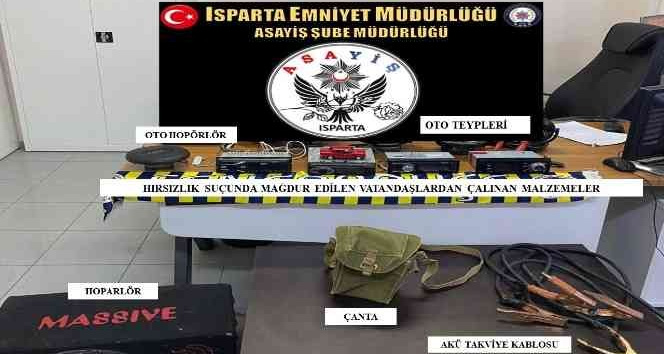 Hırsızlık yaptıkları tespit edilen 2 kişi tutuklandı
