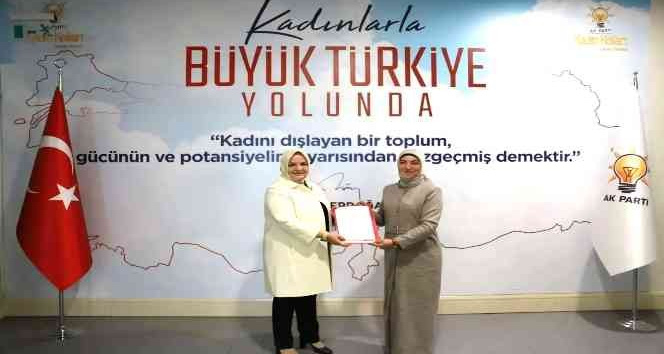 Başkan Esra Özbek Balcı: &quot;Kadınlar siyasetin nesnesi değil, özdesidir&quot;