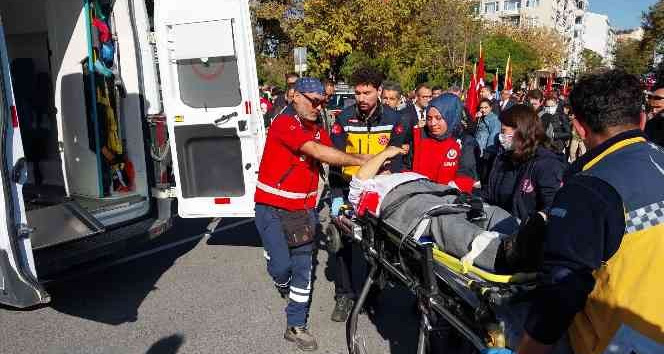 Kırklareli’nde 29 Ekim kutlamalarında fenalaşan gazi hastaneye kaldırıldı