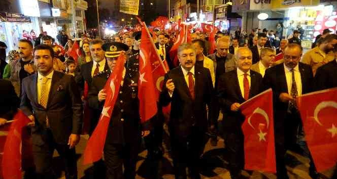 Osmaniye’de ’Bayrak Yürüyüşü’ düzenlendi