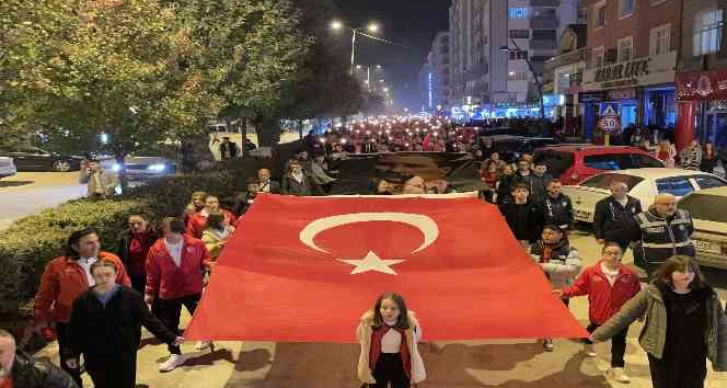 Çankırılılar fener alayında buluştu