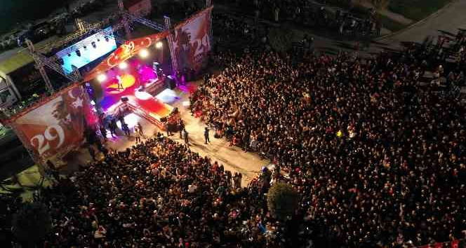 Yalova Belediyesi Cumhuriyet Bayramı’nı dolu dolu kutladı