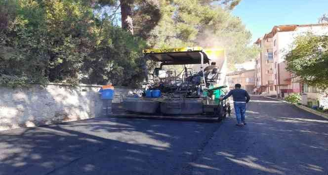 Büyükşehir Belediyesi’nin asfalt seferberliği sürüyor