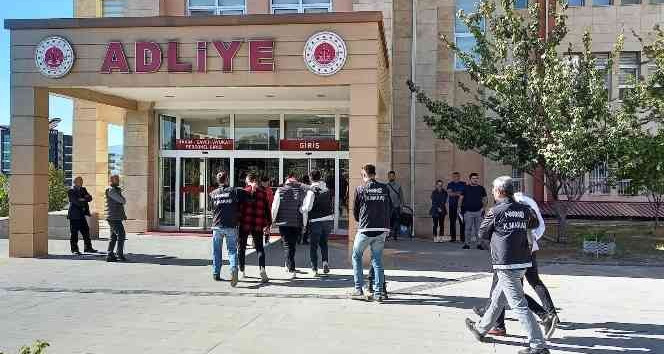 Kahramanmaraş’ta uyuşturucuya 7 tutuklama