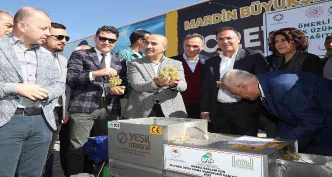 Mardin’de üreticilere yüzde 85 hibe ile üzüm sıkma makinesi dağıtıldı
