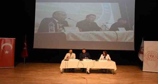Ertuğrul Sağlam: "Şu anda Türk futbolu gömülmeyi bekliyor"