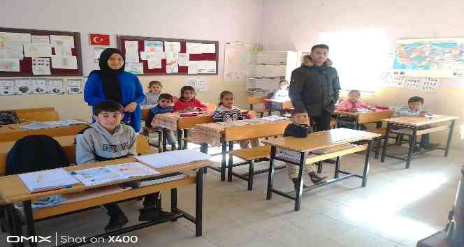 Bitlis’teki öğrencilere işitme testi