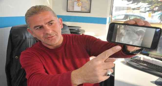 Merdiveni çalındı, hırsıza çağrıda bulundu