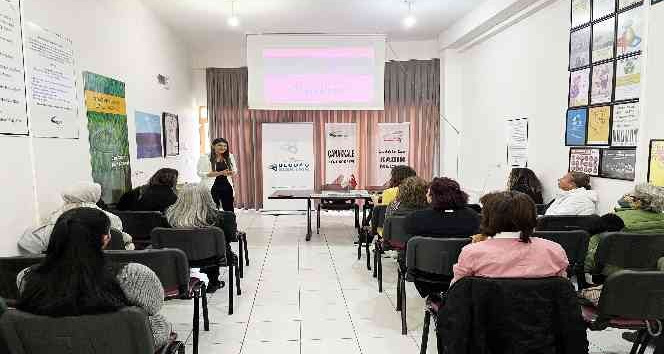 Enerji timi, Çanakkaleli kadınlara tasarrufu anlattı