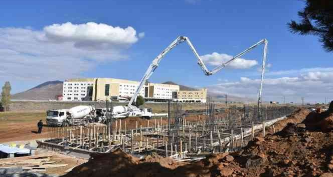 Türkiye’nin otogarı olmayan tek ili Bitlis, şehirlerarası otobüs terminaline kavuşuyor