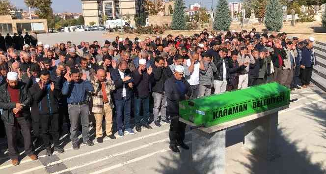 Elma bahçesinde ölü bulunan yaşlı adam son yolculuğuna uğurlandı