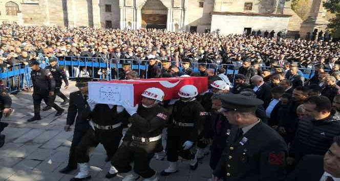 Pençe-Kilit şehidi Akçağlayan dualarla son yolculuğuna uğurlandı