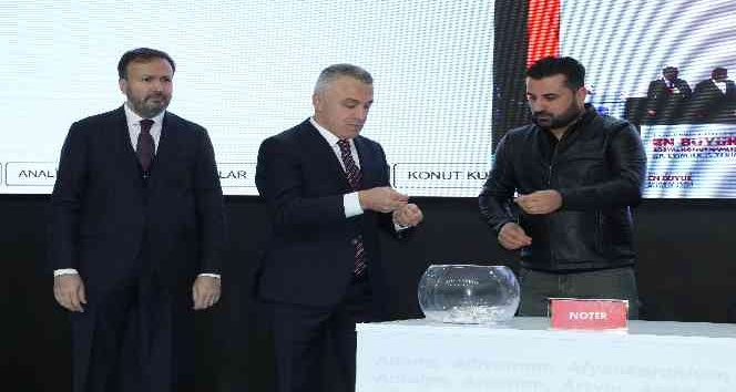 Sosyal Konut Projesi’nde ilk kura bin 450 konut için Şırnak’ta çekildi