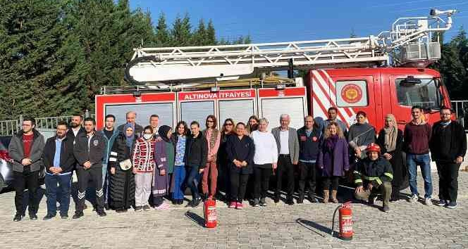 Hastane personeline yangın eğitimi