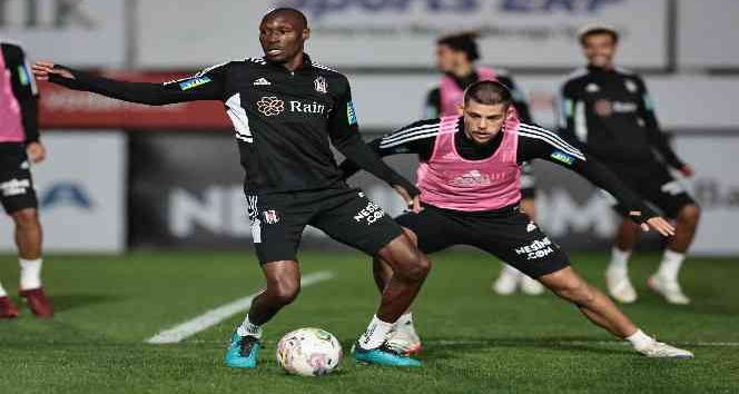 Beşiktaş, Serik Belediyespor maçı hazırlıklarına başladı