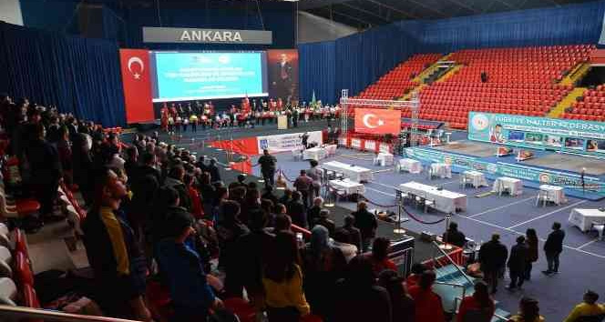 Milli Halterci Karaca Türkiye 2’ncisi oldu