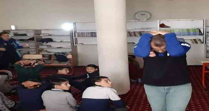 Şırnak’ta Kur’an kursu öğrencilerine afet farkındalık eğitimi verildi