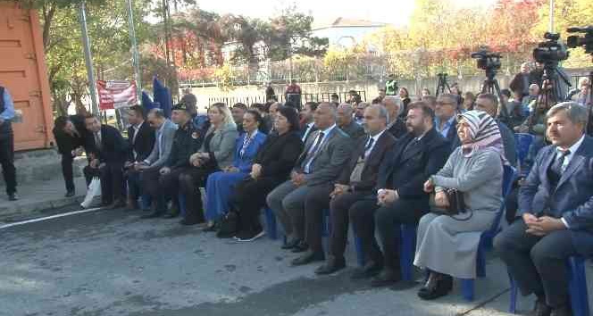 Arnavutköy’de Dr. Sadık Ahmet kütüphanesi açıldı