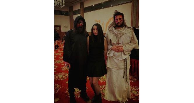 Üniversitede ’Cadılar Bayramı’ partisinde kavga