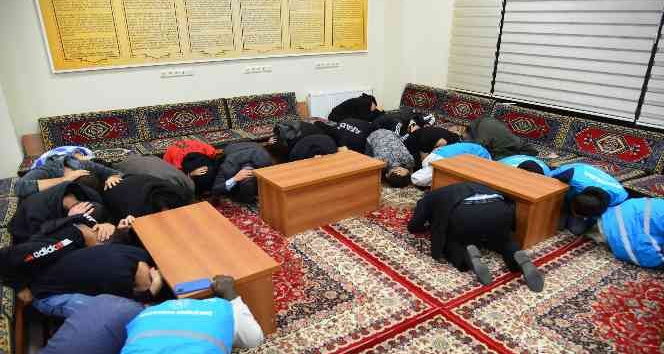 Öğrenci Yurdunda Deprem Tatbikatı