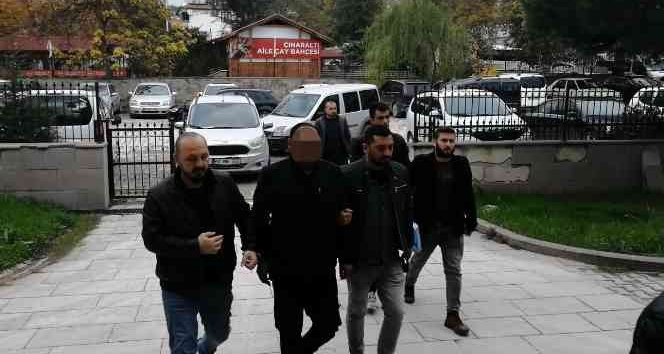 Başından vurulmuş olarak bulunmuştu, cinayet şüphelisi tutulandı