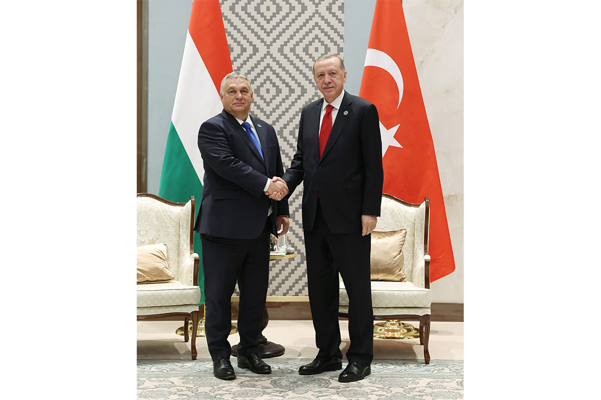 Macaristan Başbakanı Orban&#039;dan Cumhurbaşkanı Erdoğan&#039;a teşekkür