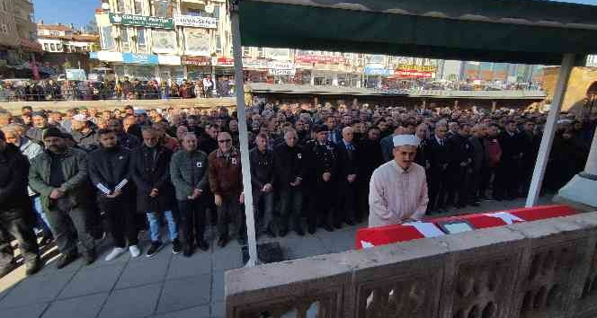 Hayatını kaybeden kaymakam son yolculuğuna uğurlandı