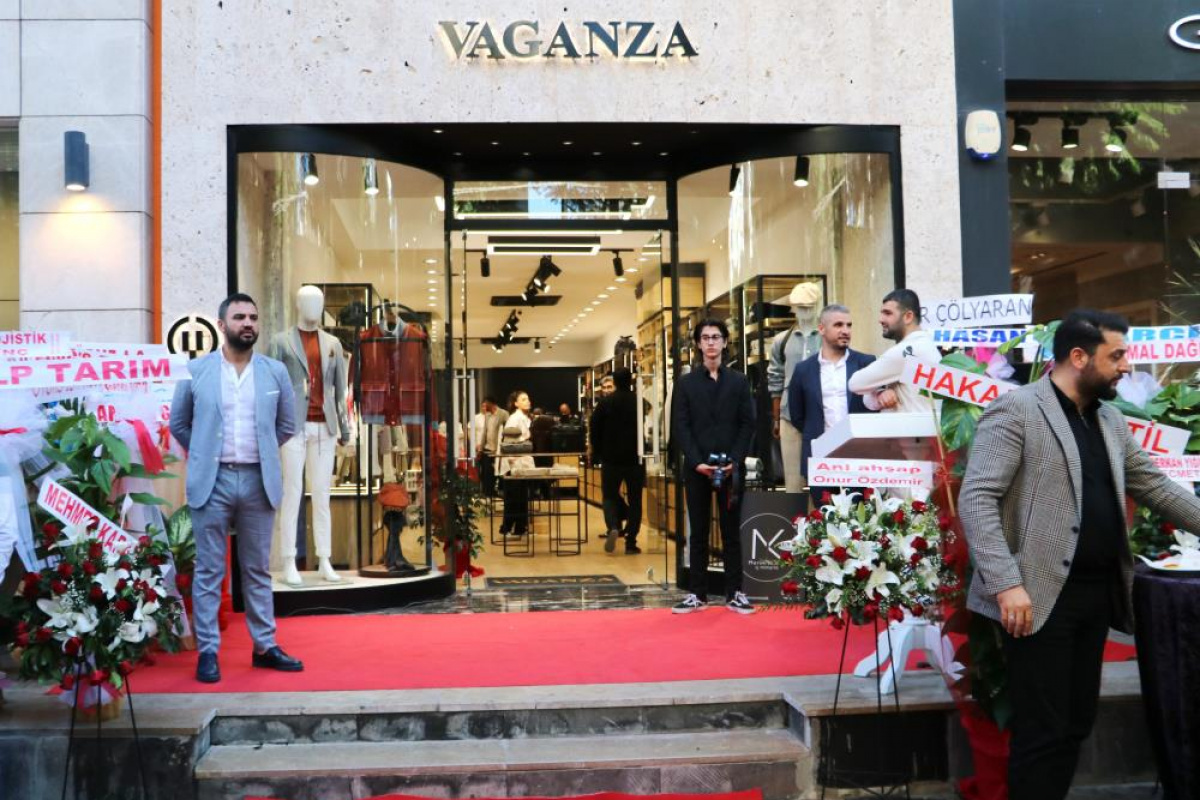 Vaganza’nın Türkiye’deki ilk mağazası Adana’da açıldı