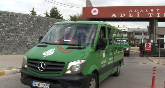 Patlamada hayatını kaybeden anne kızın cenazeleri Adli Tıp Kurumundan alındı