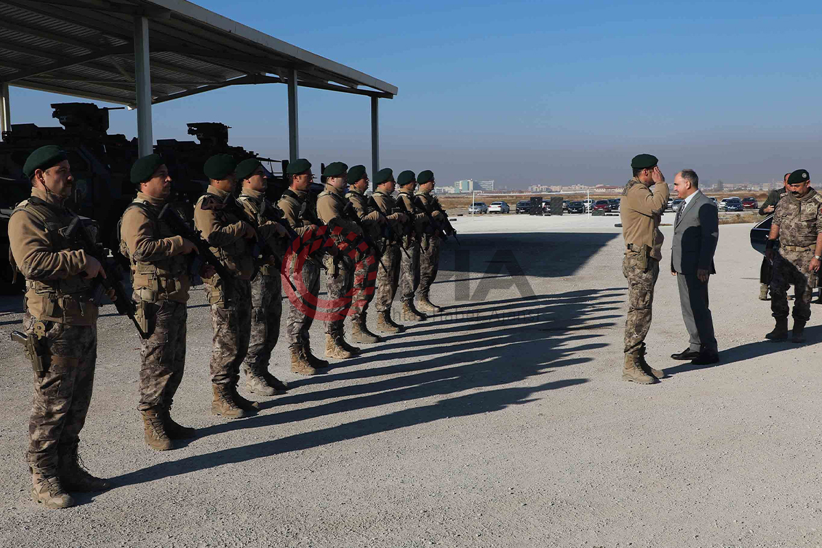 Konya'dan PÖH timleri dualarla Suriye’ye uğurlandı