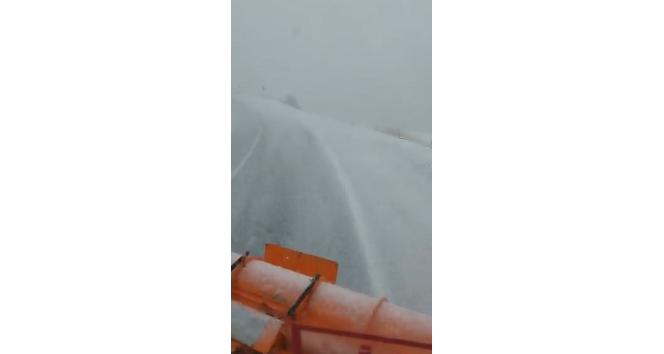 Tunceli’nin ilçe yollarında kar yağışı başladı, valilik uyardı