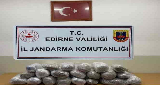 Yunanistan’dan Türkiye’ye soktuğu 55 kilogram uyuşturucuyla yakalandı